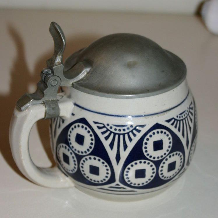 alter Steinzeug Humpen Salzlasur