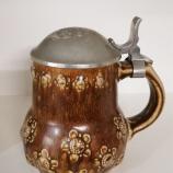 alter Steinzeug Humpen braun Jugenstil