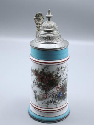 Humpen mit Lithografie im Stand