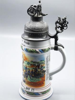 Humpen Bierkrug mit Lithografie im Stand