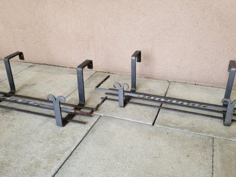 Schmiedeisengitter - Fenstergitter Blumenhalter